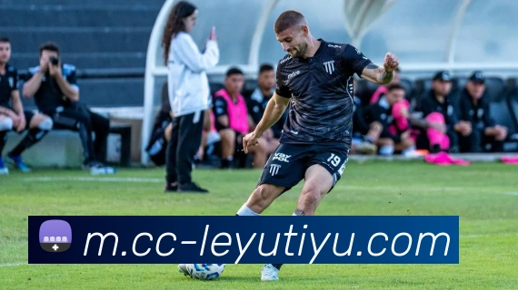 拉菲尼亚与亚马尔庆祝进球合影分享展现默契合作与友谊之情